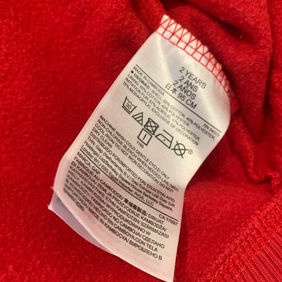Gap logo red zip up with fur trimmer hood. Size 2. - Picture 4 of 5